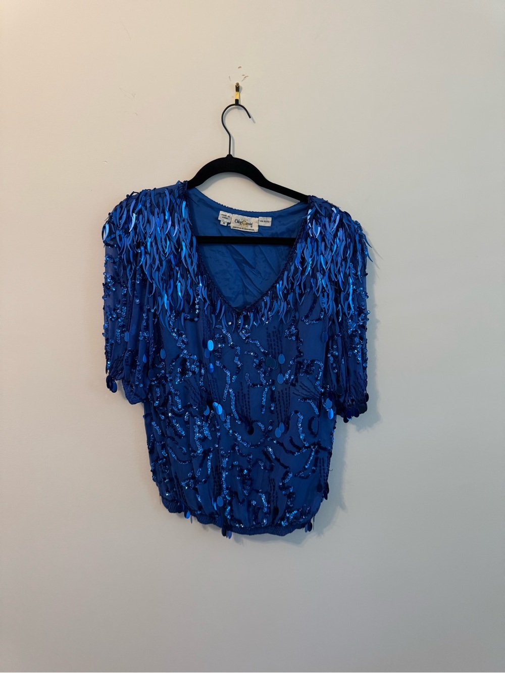 Size M Oleg Cassini Bright Blue Sparkly Sequin Top